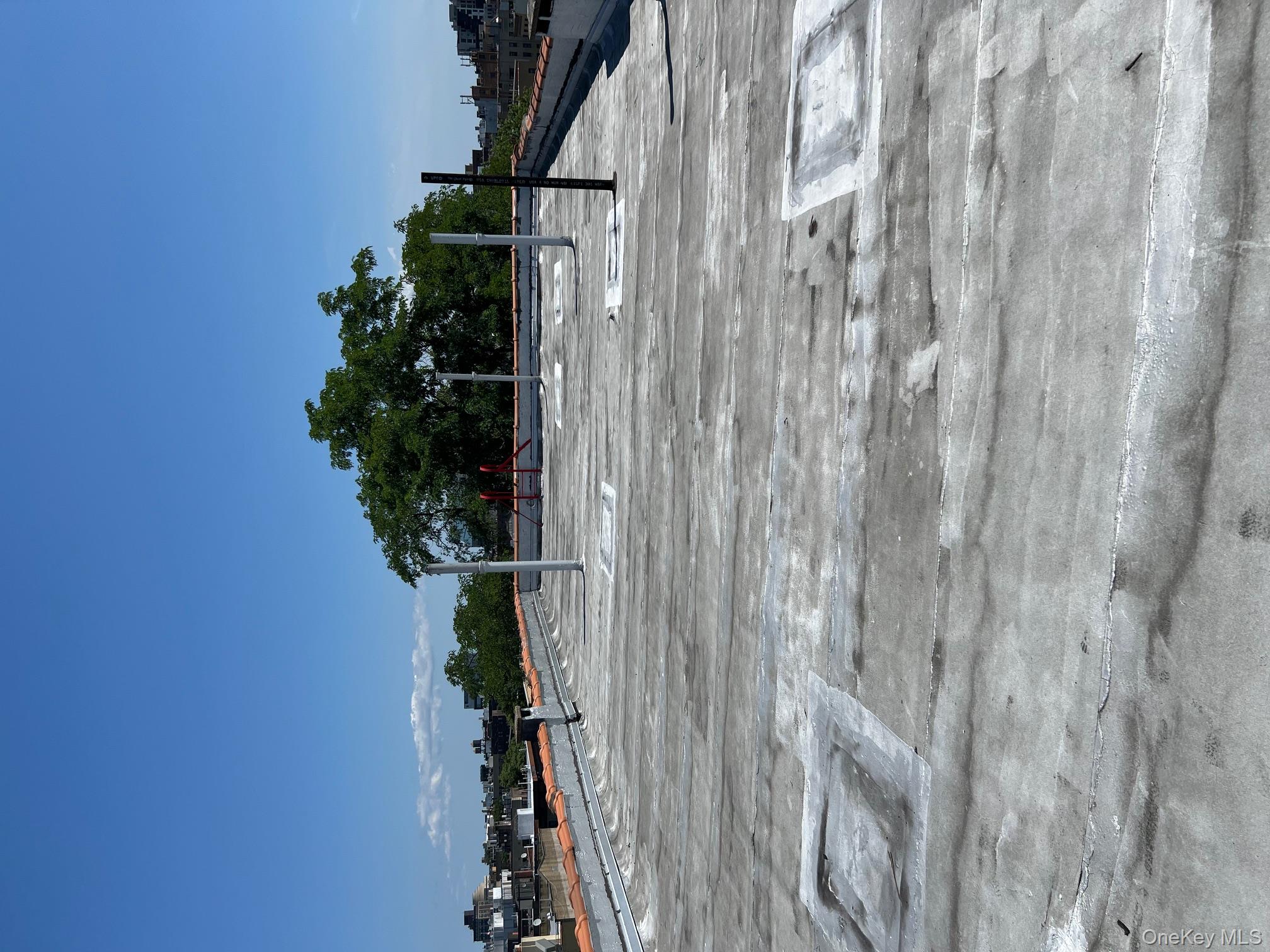 #8 photo, 2328 University Avenue, Bronx , NY 10468