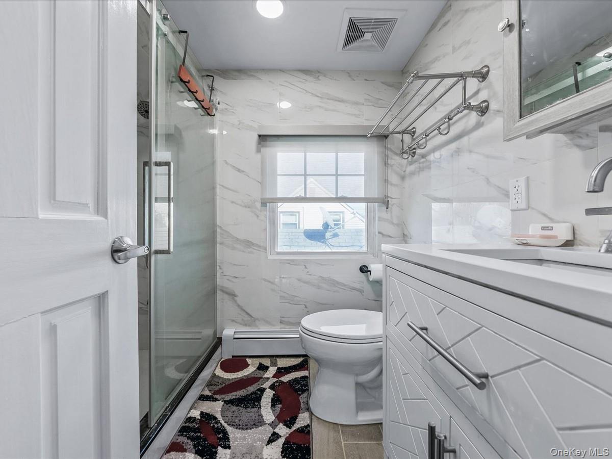 #16 photo, 268 Fairfield Avenue, Carle Place , NY 11514