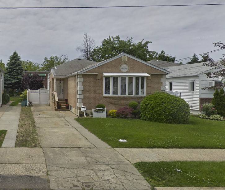 #1 photo, 1324 east 101st Street, Canarsie , NY 11236