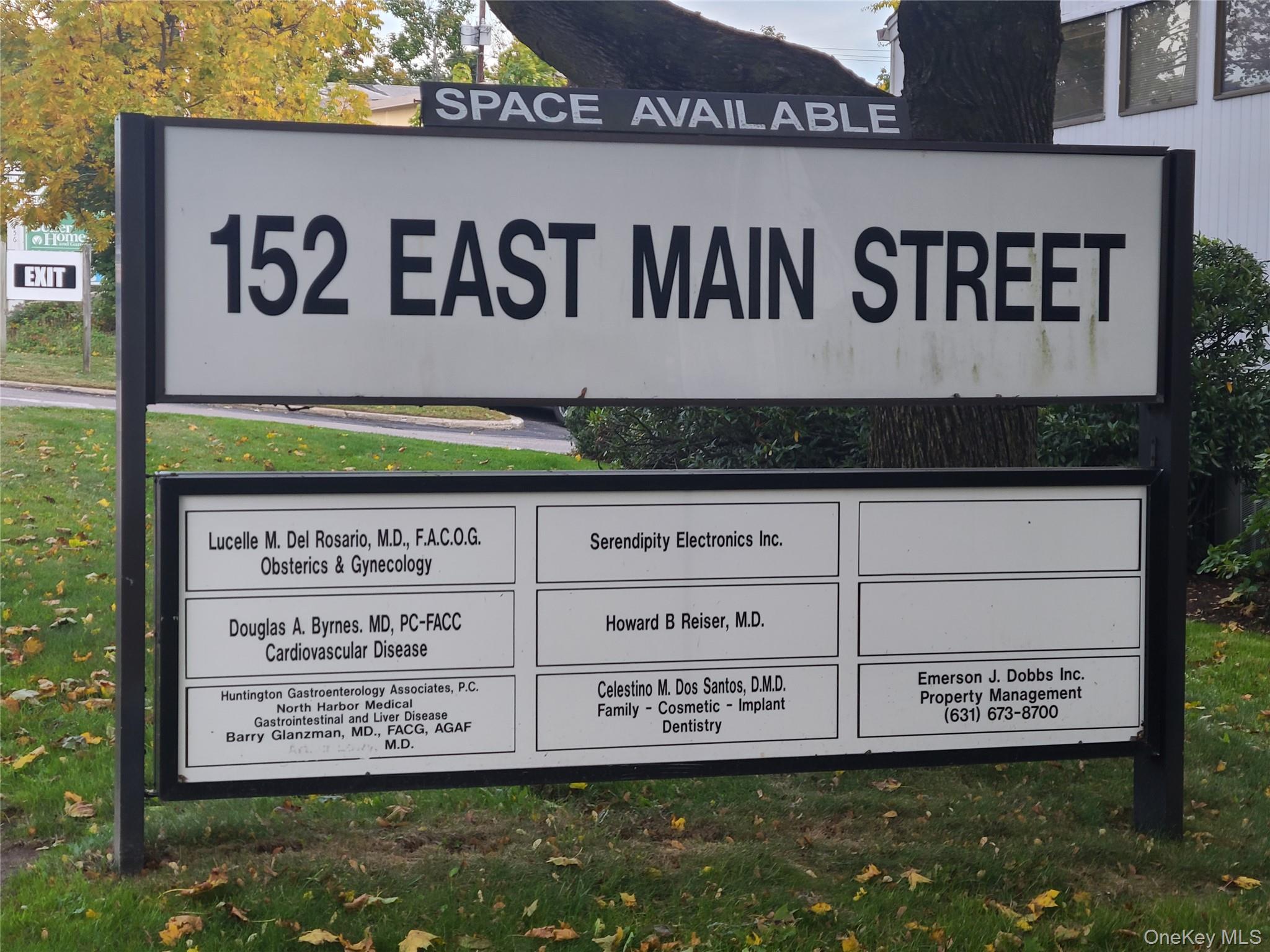 #19 photo, 152 N Main Street, Huntington , NY 11743