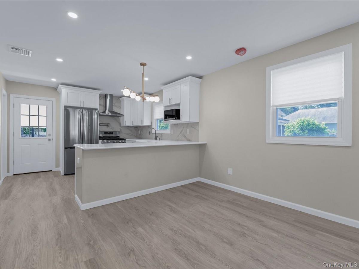 #5 photo, 36 S 5th Avenue, Brentwood , NY 11717