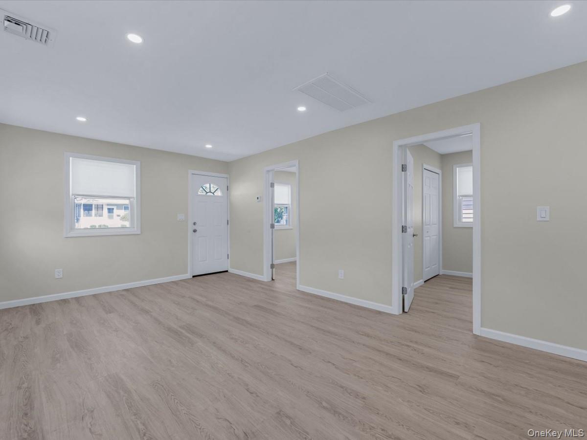 #6 photo, 36 S 5th Avenue, Brentwood , NY 11717