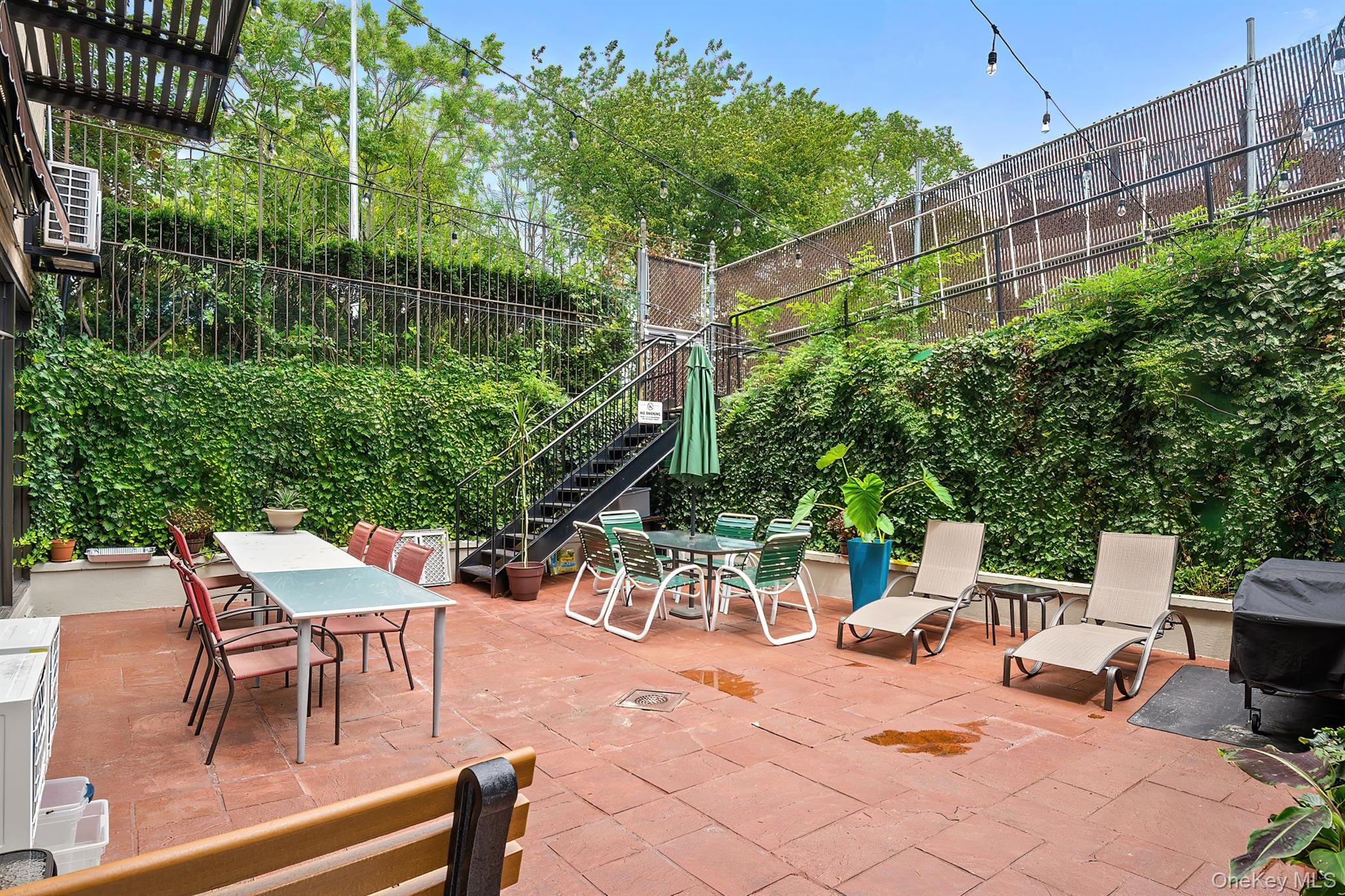 #15 photo, 1874 Pelham Parkway South, Bronx , NY 10461