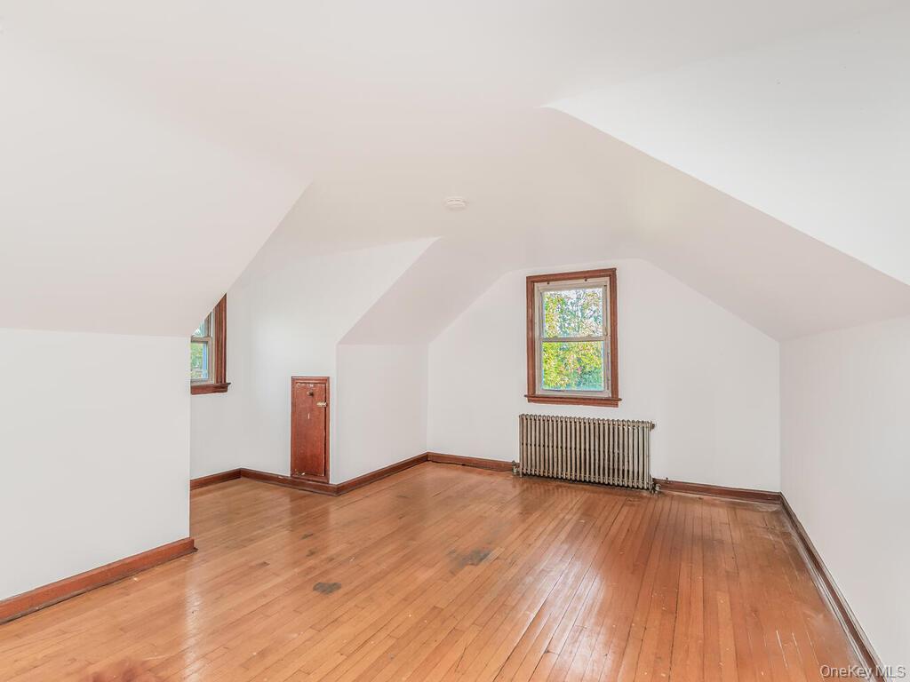 #10 photo, 2398 Centre Avenue, ナッソー郡 Bellmore , NY 11710