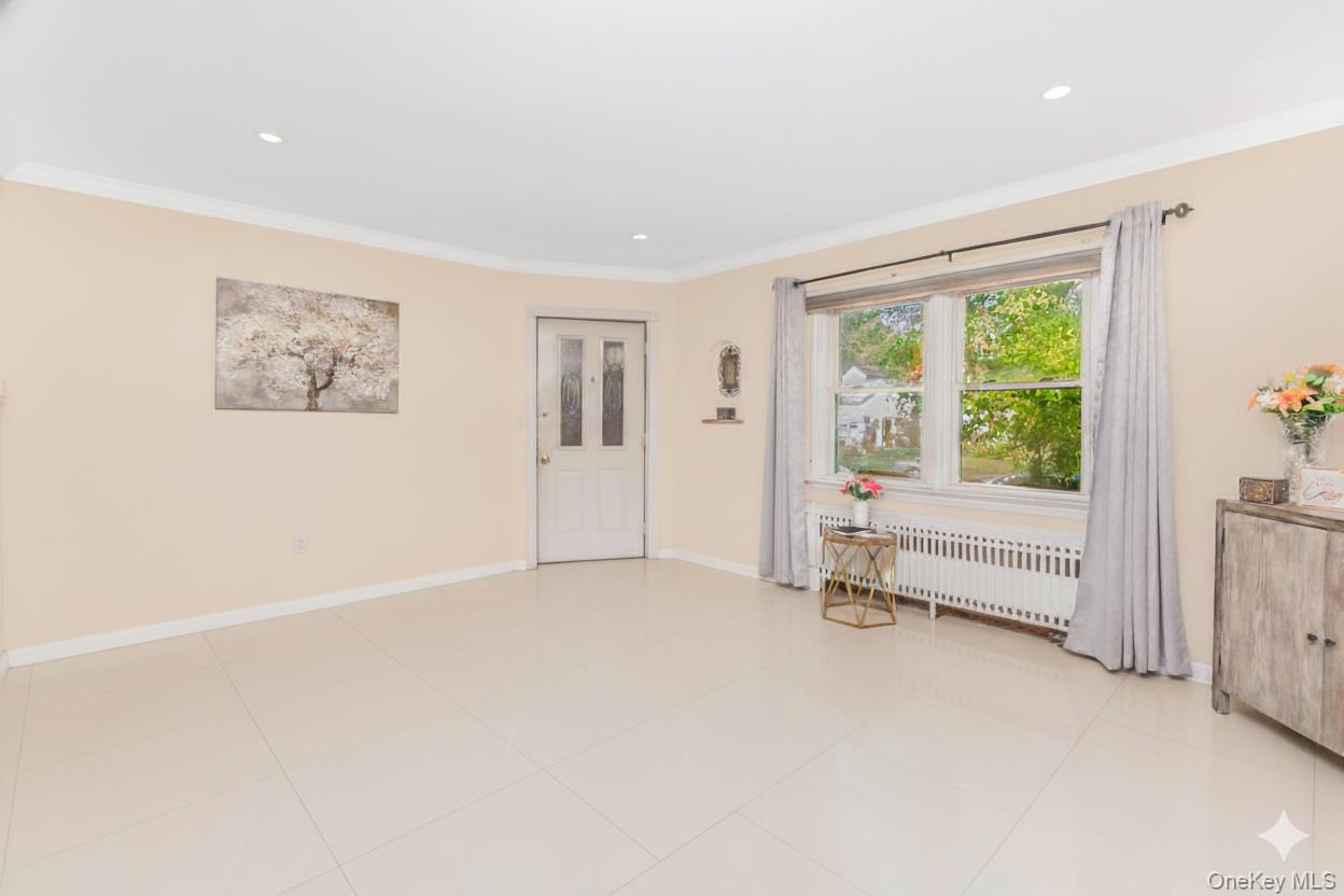 #4 photo, 2398 Centre Avenue, ナッソー郡 Bellmore , NY 11710