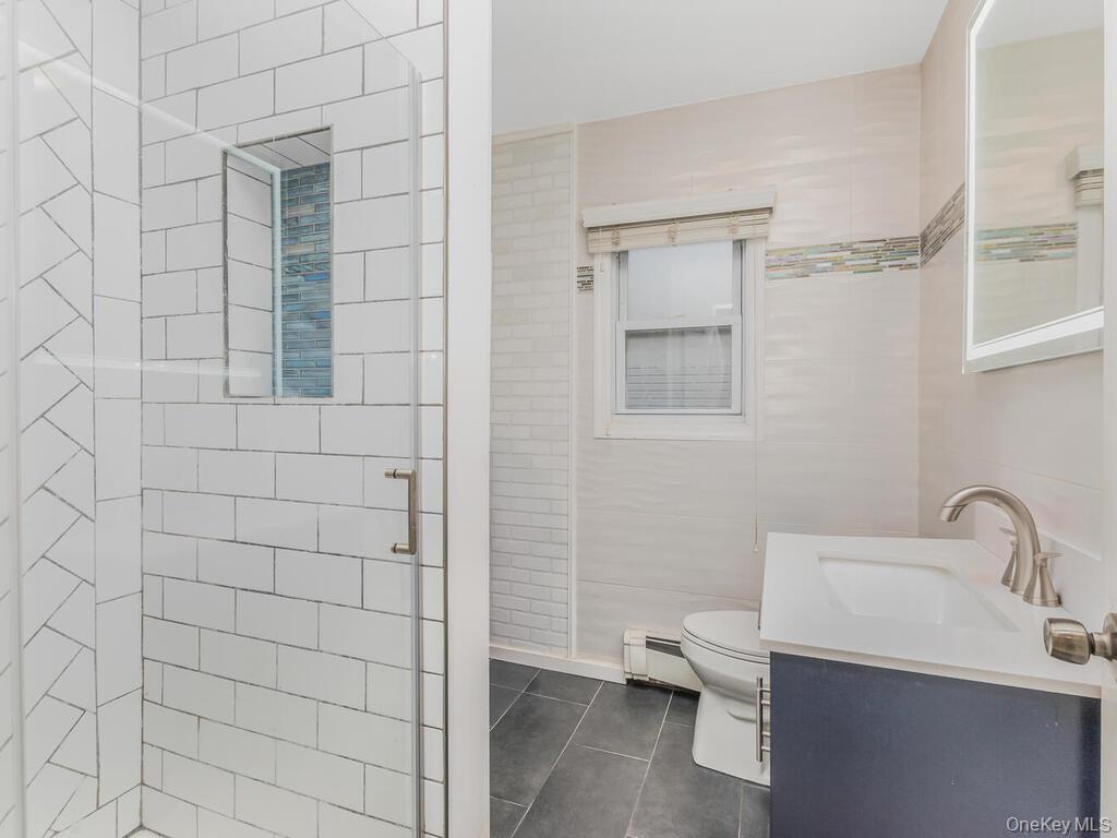 #8 photo, 2398 Centre Avenue, ナッソー郡 Bellmore , NY 11710