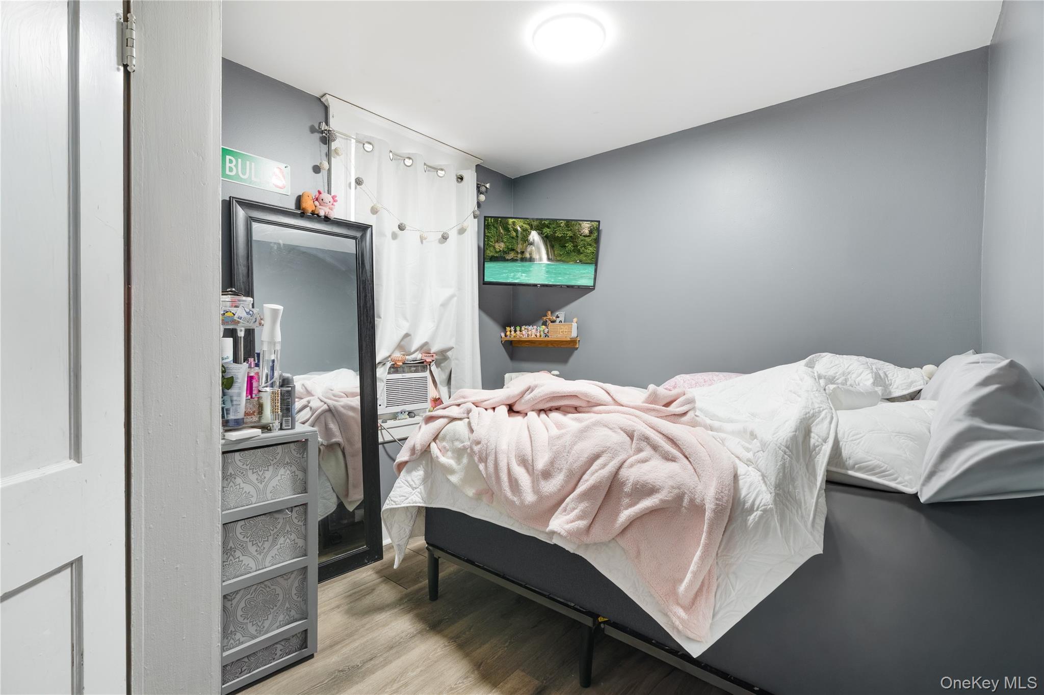 #8 photo, 175 Washington Street, Poughkeepsie , NY 12601