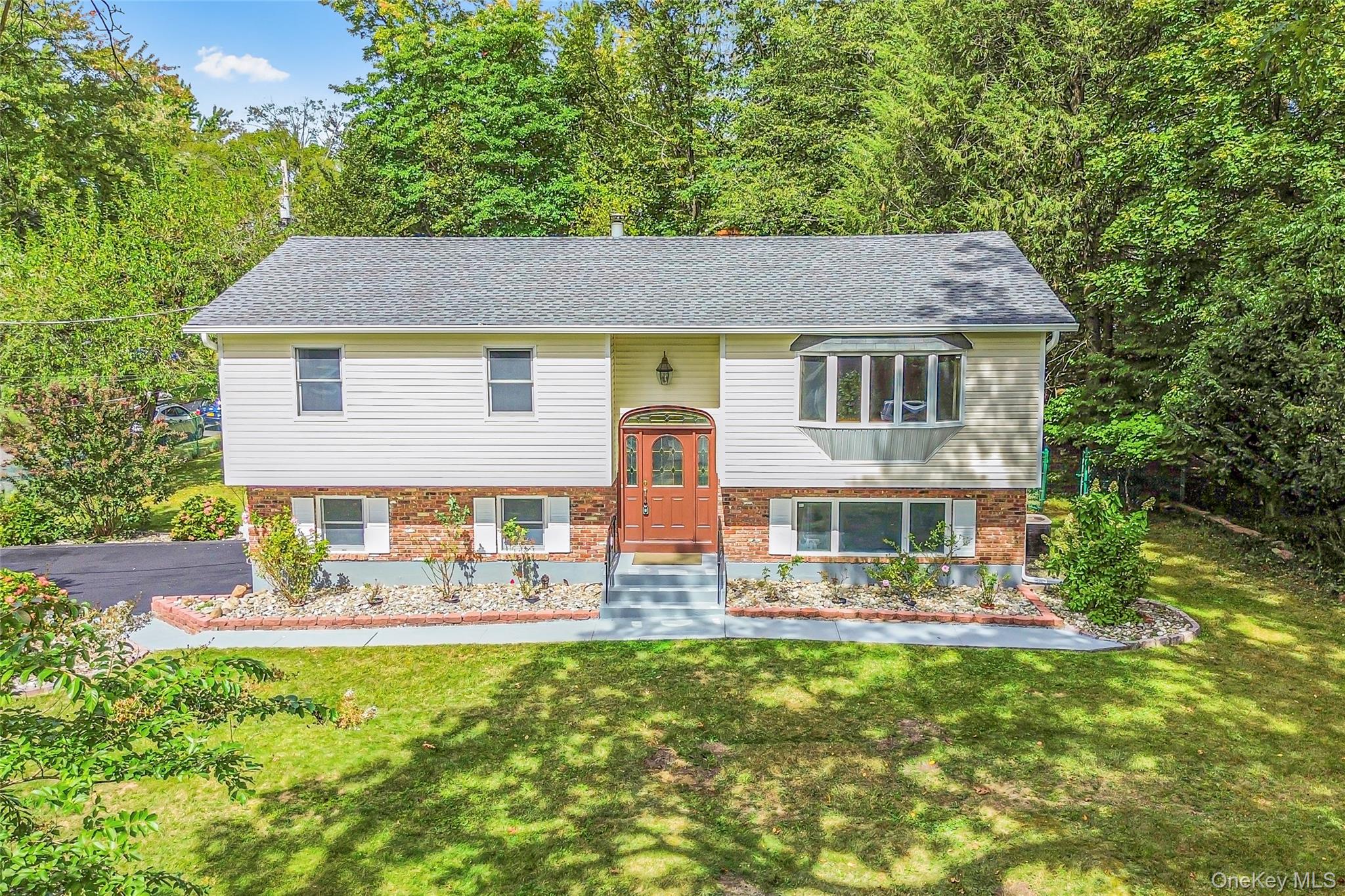 #1 photo, 11 Central Avenue, New City , NY 10956