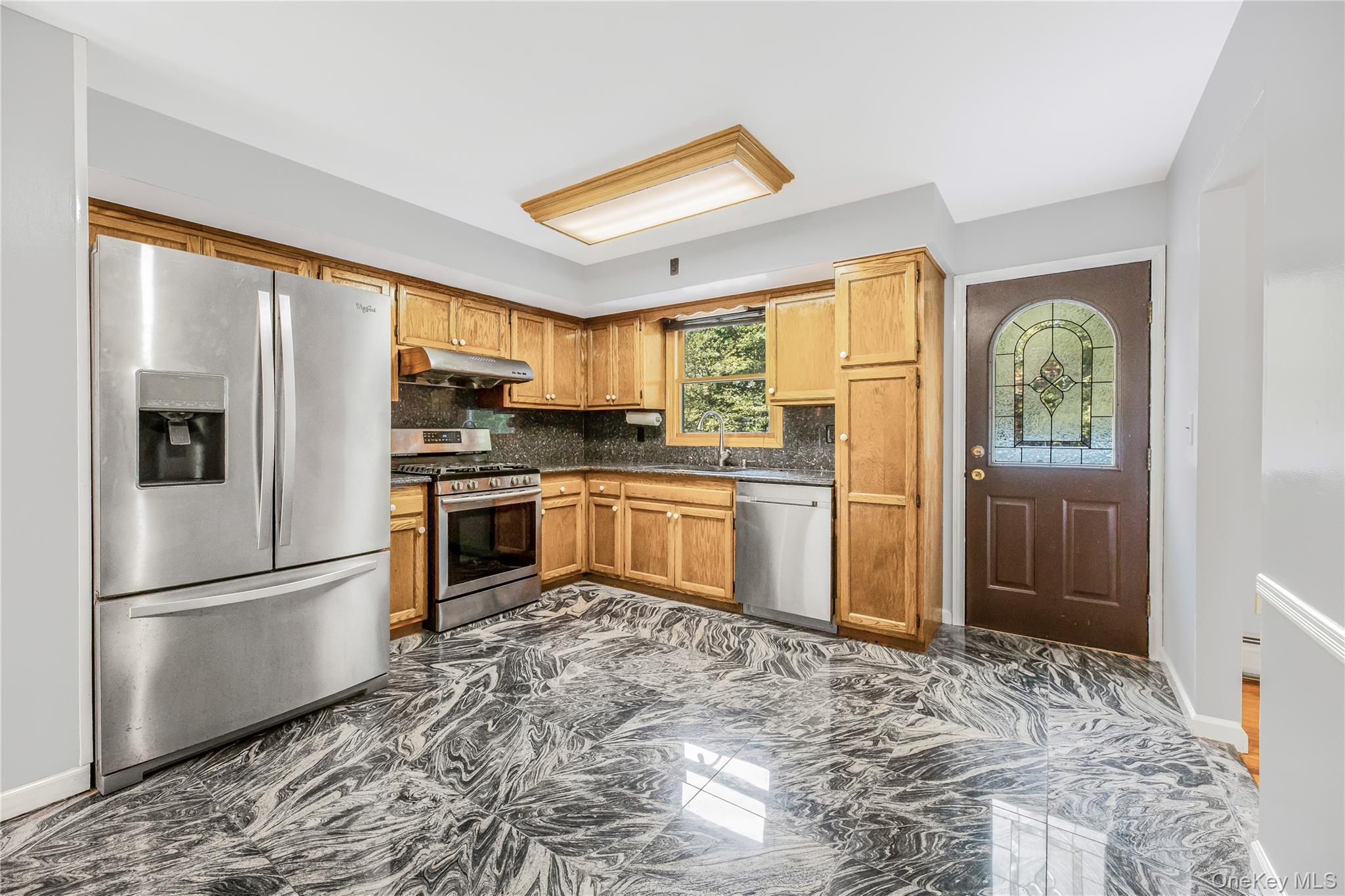 #7 photo, 11 Central Avenue, New City , NY 10956