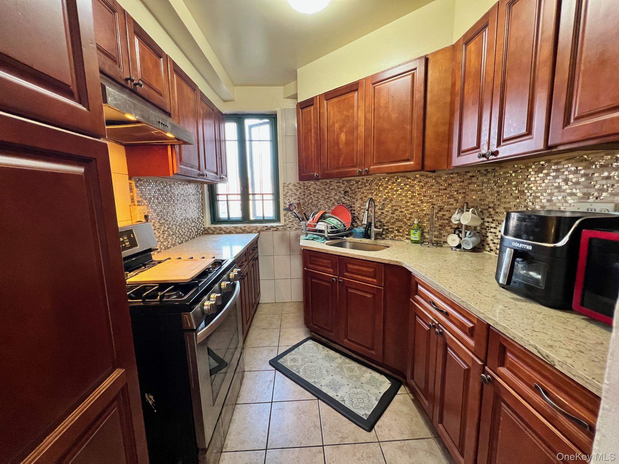 #1 photo, 1553 Unionport Road, Bronx , NY 10462