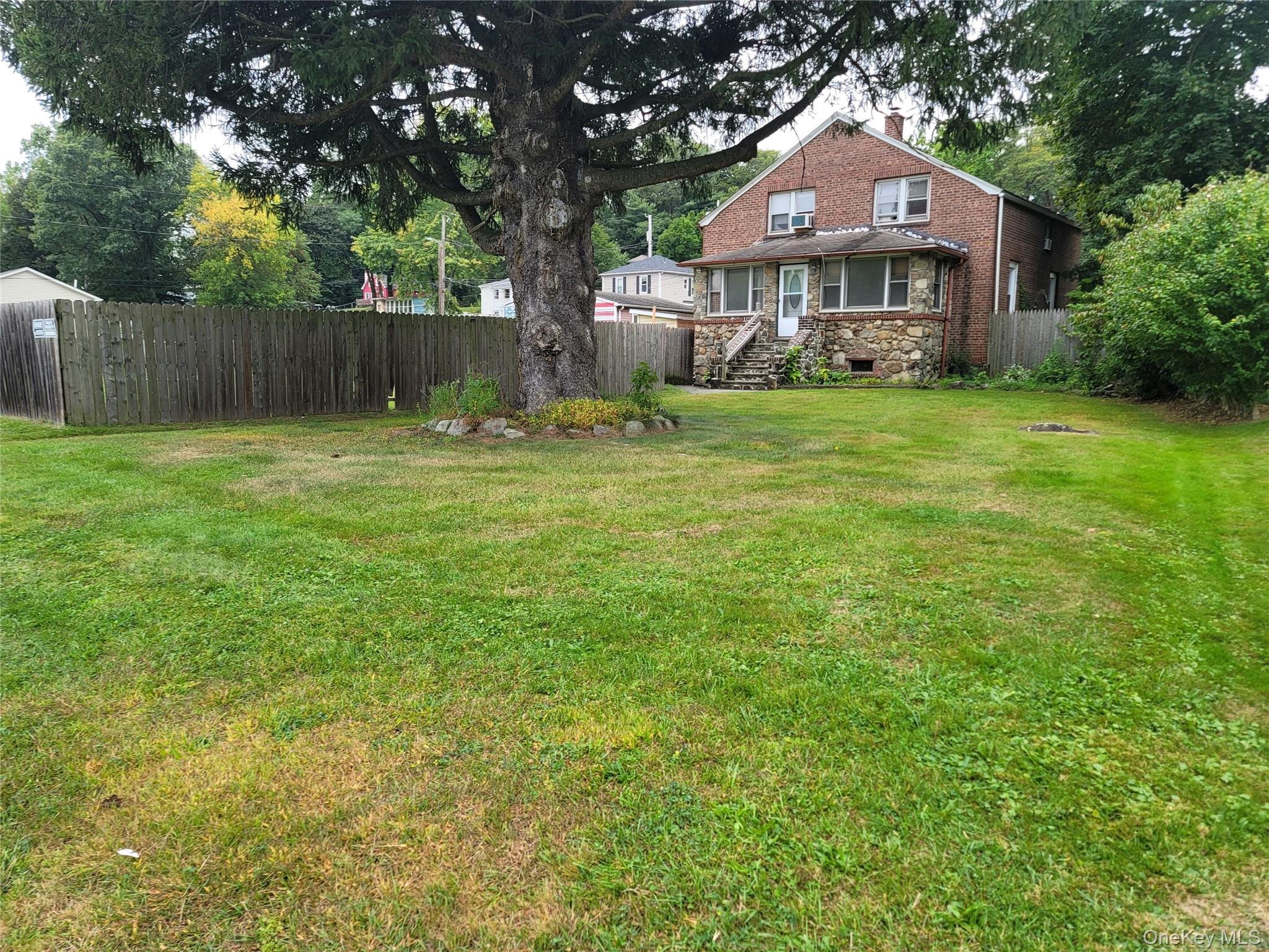 #1 photo, 27 Taft Avenue, Newburgh , NY 12550