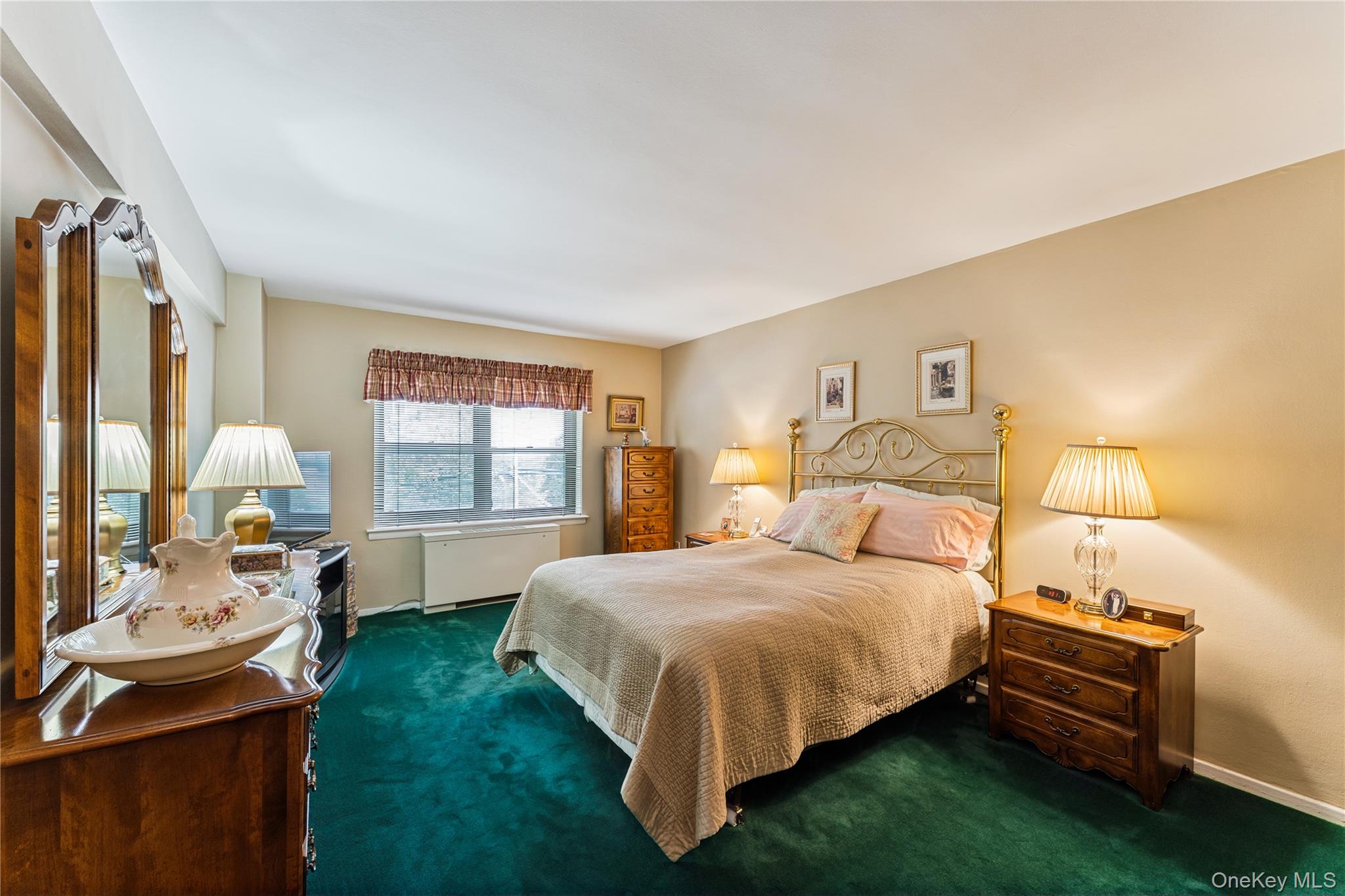 #11 photo, 20 Canterbury Road, 长岛 大颈 Great Neck , NY 11021