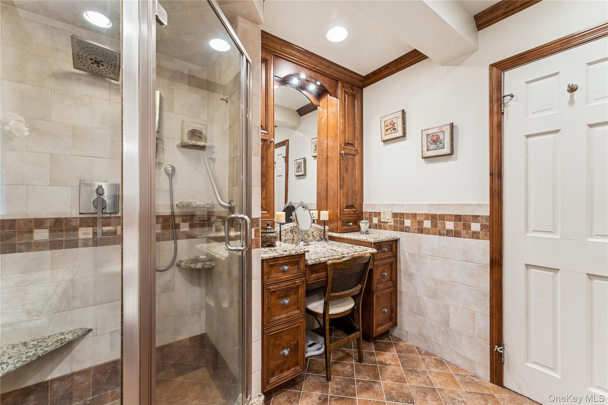 #12 photo, 20 Canterbury Road, 长岛 大颈 Great Neck , NY 11021