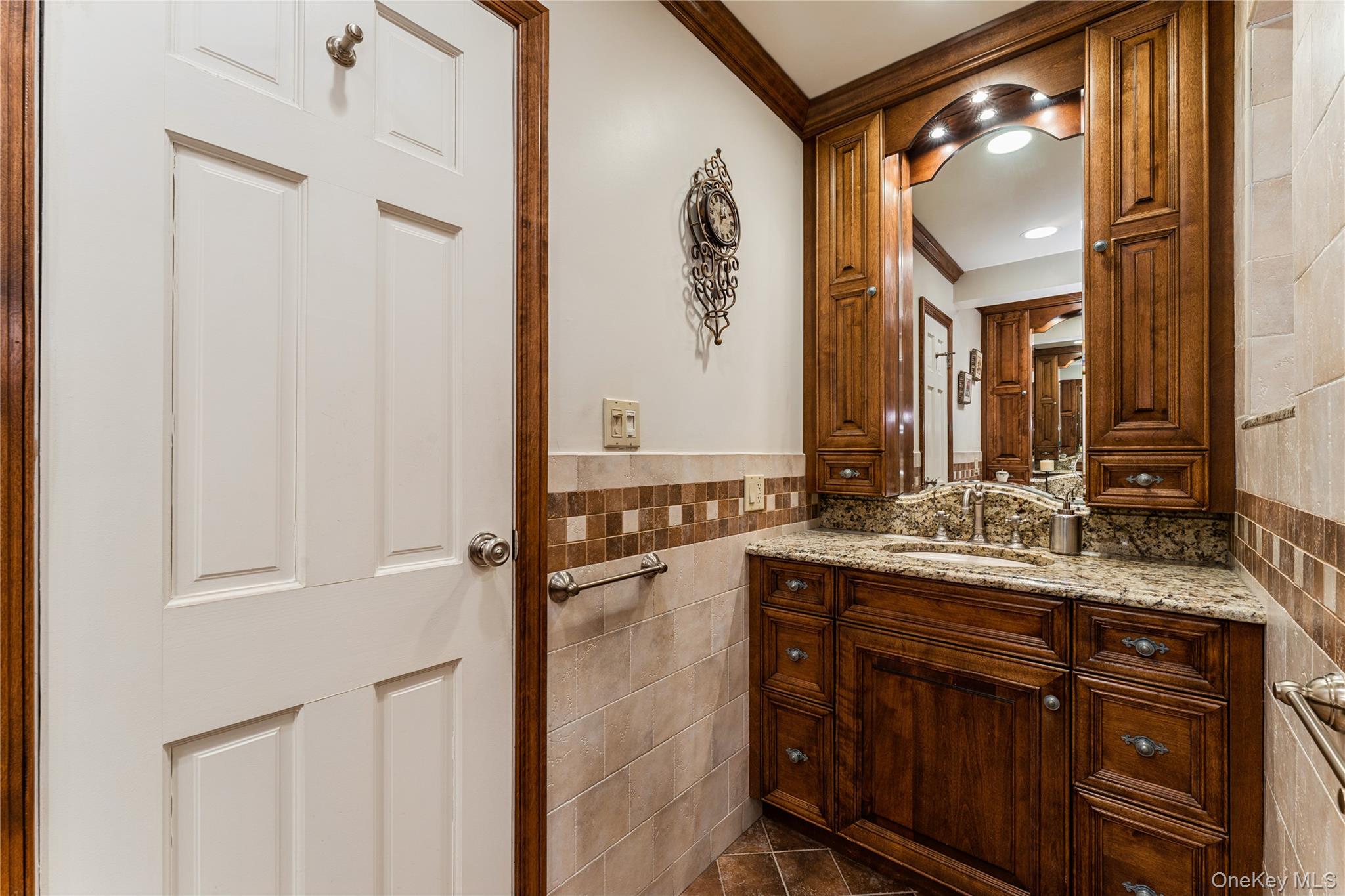 #13 photo, 20 Canterbury Road, 长岛 大颈 Great Neck , NY 11021