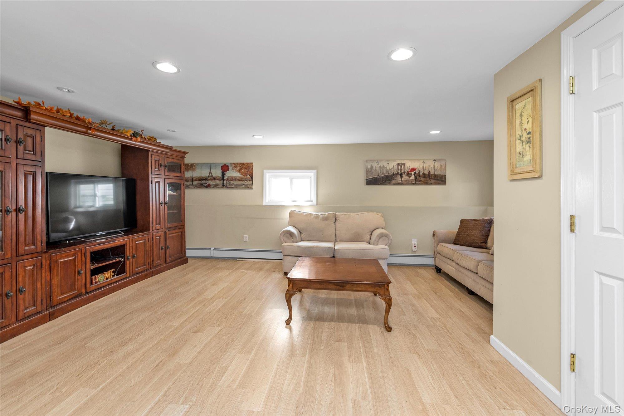 #10 photo, 332 Eastlake Avenue, Massapequa Park , NY 11762