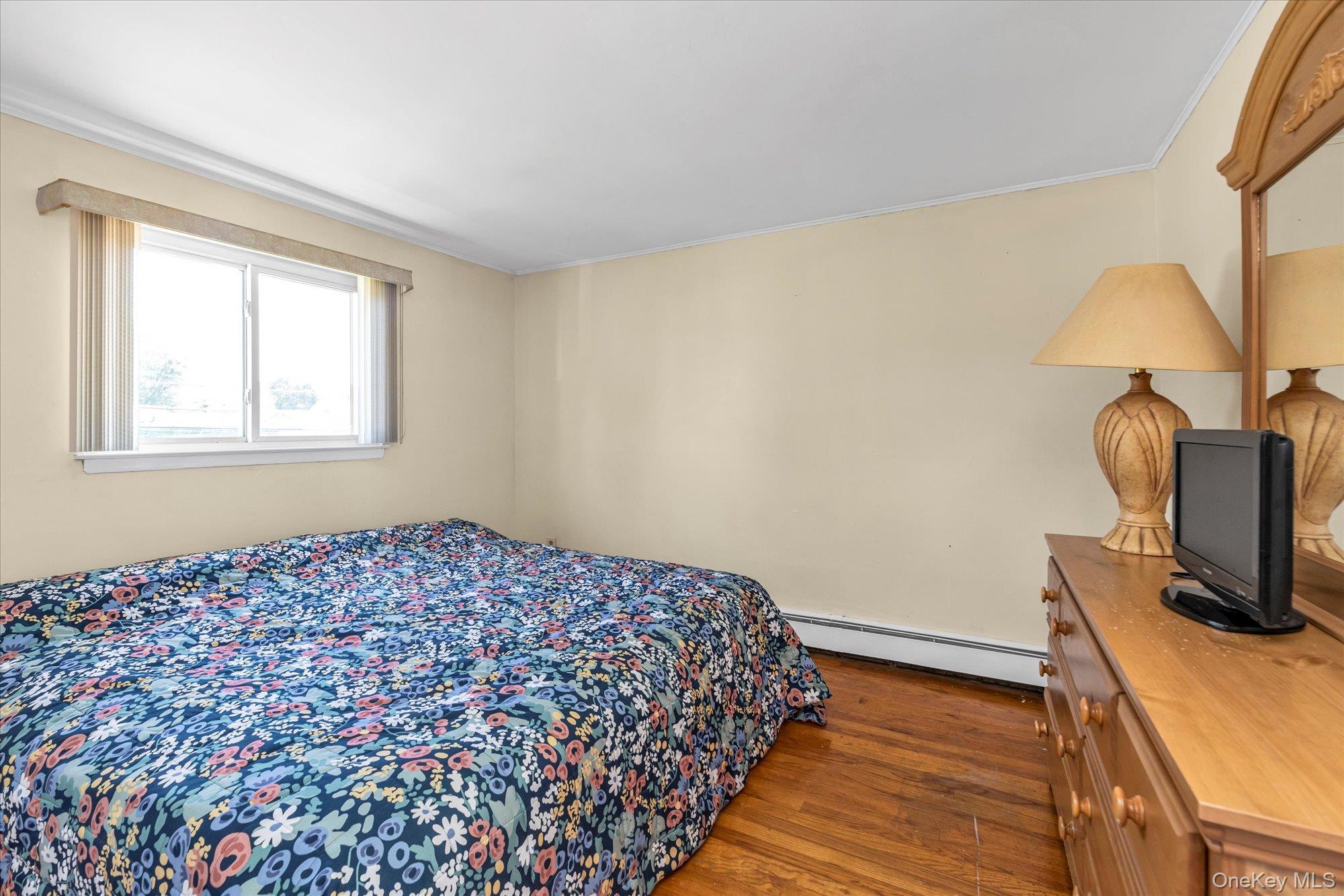 #15 photo, 332 Eastlake Avenue, Massapequa Park , NY 11762