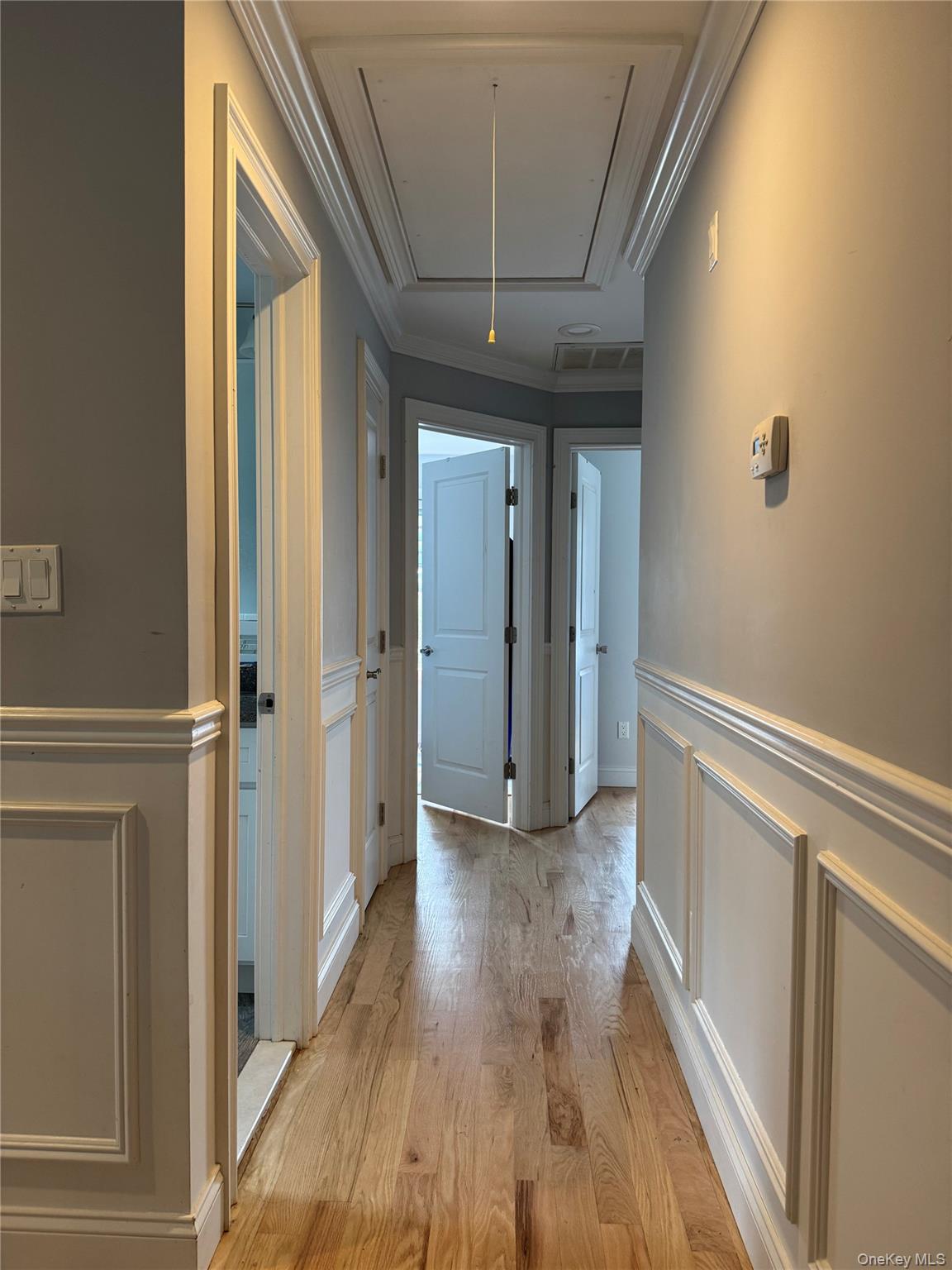 #4 photo, 1534 Lowell Avenue, New Hyde Park , NY 11040