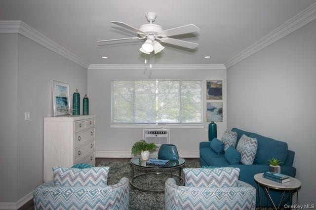 #4 photo, 21 Brentwood Road, サフォーク郡 Bay Shore , NY 11706