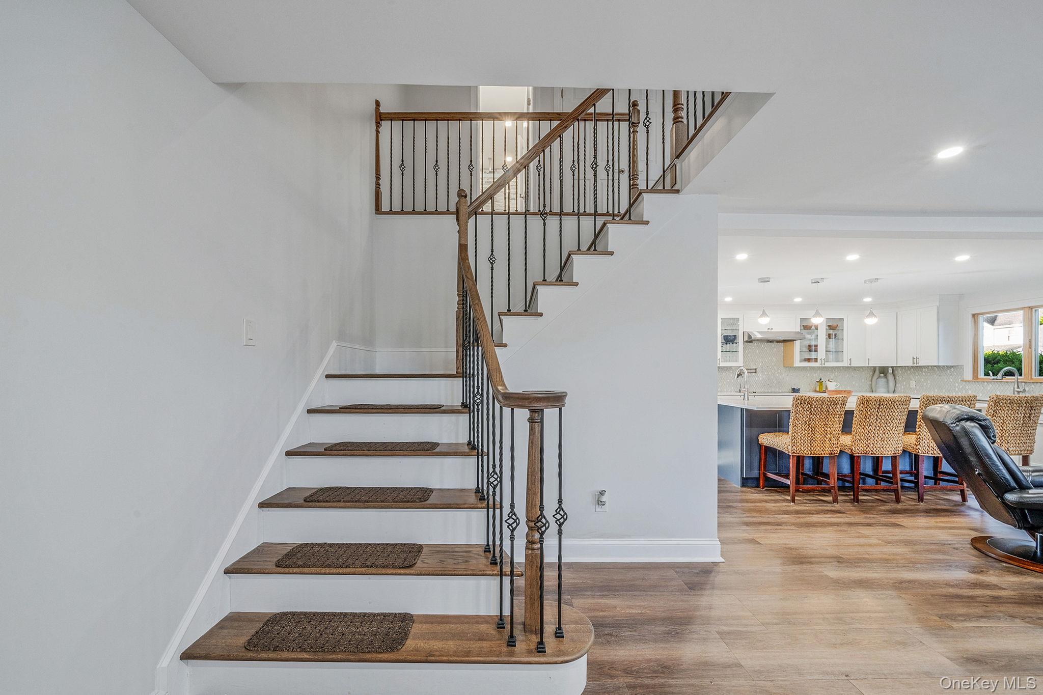 #14 photo, 360 Woodside Avenue, サフォーク郡 Bellport , NY 11713