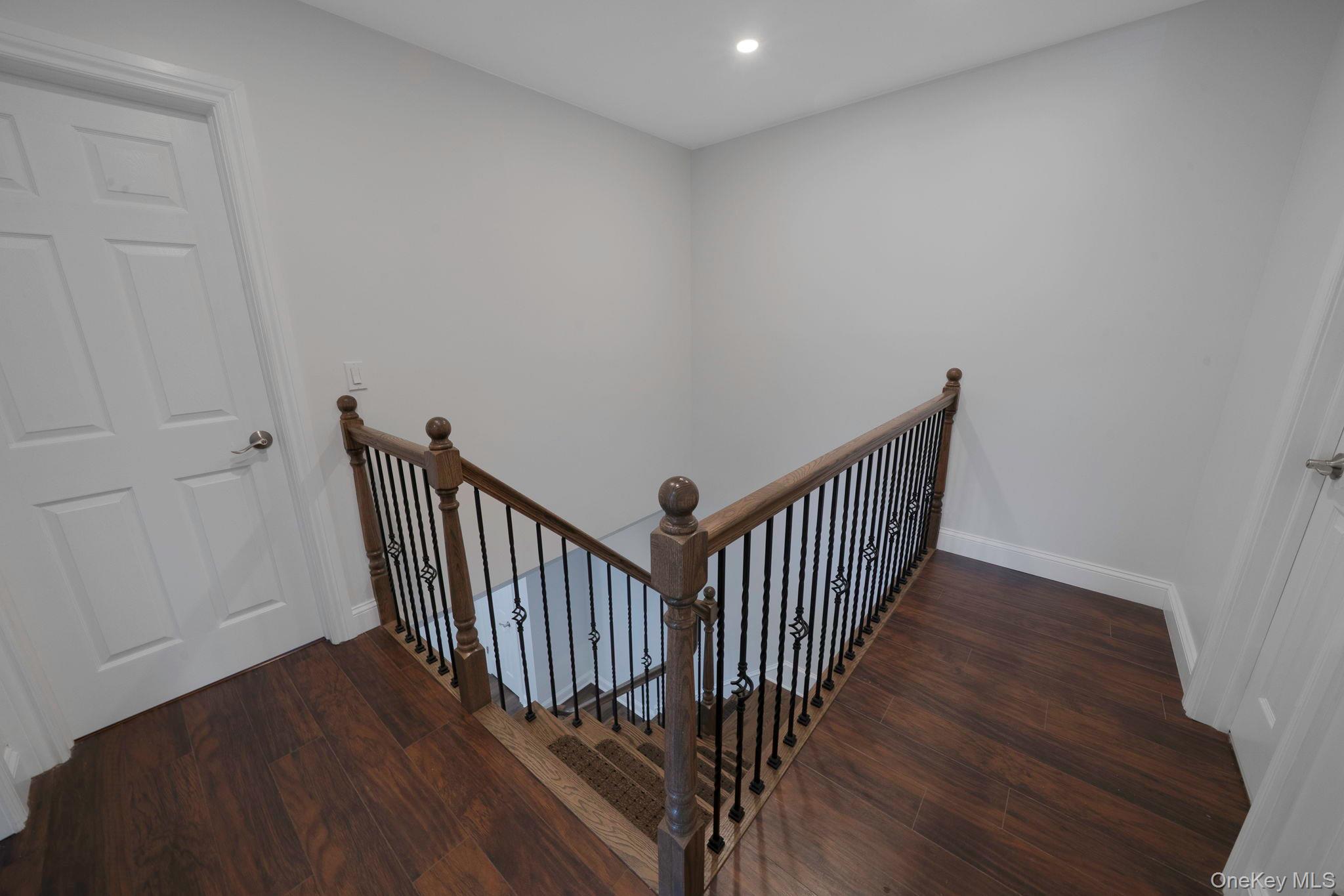 #15 photo, 360 Woodside Avenue, サフォーク郡 Bellport , NY 11713