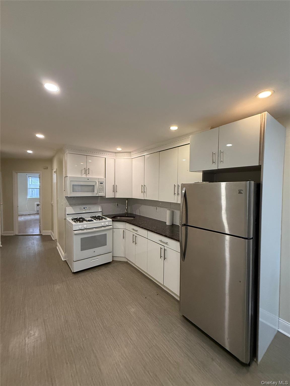 #1 photo, 5420 Glenwood Road, ブルックリン区 Brooklyn , NY 11234