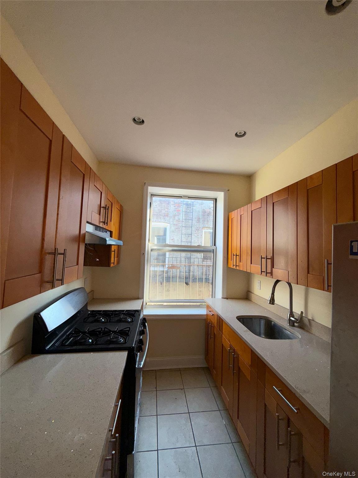 #1 photo, 132 E 52nd, Brooklyn , NY 11203