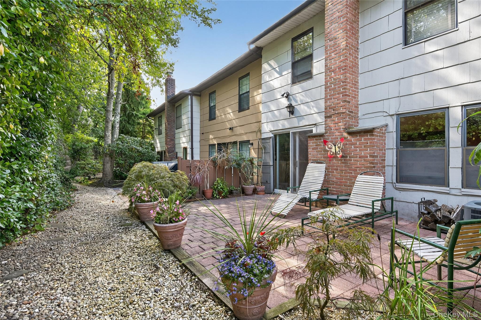 #10 photo, 12 Hampton Way, Woodbury , NY 11797