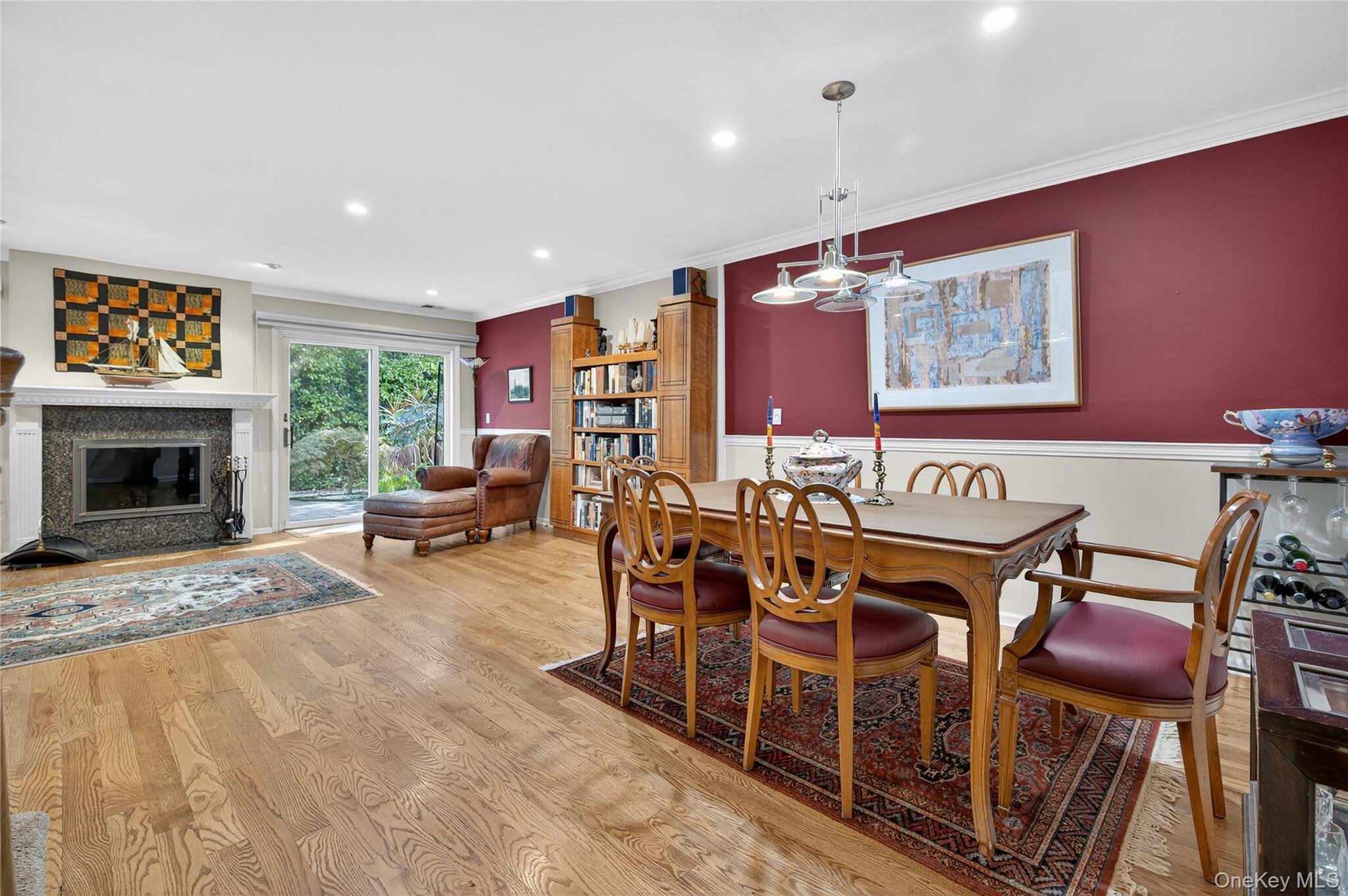 #7 photo, 12 Hampton Way, Woodbury , NY 11797