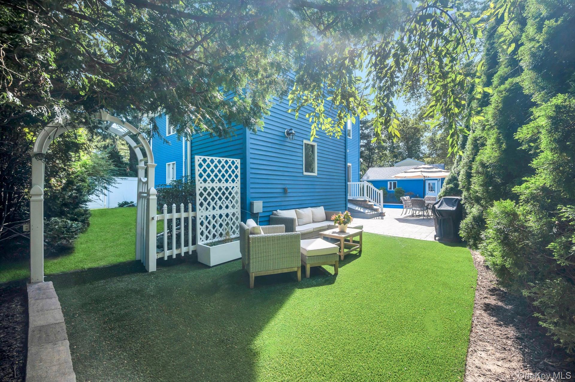 #12 photo, 430 Browns Road, Nesconset , NY 11767