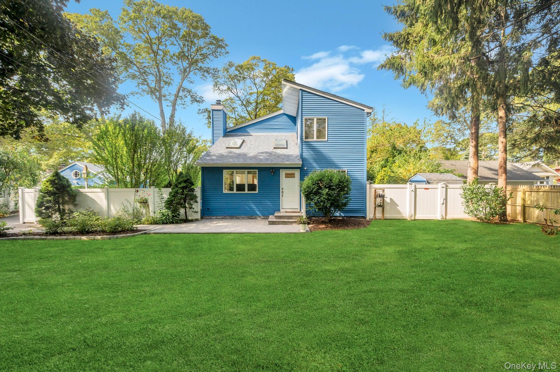 #4 photo, 430 Browns Road, Nesconset , NY 11767