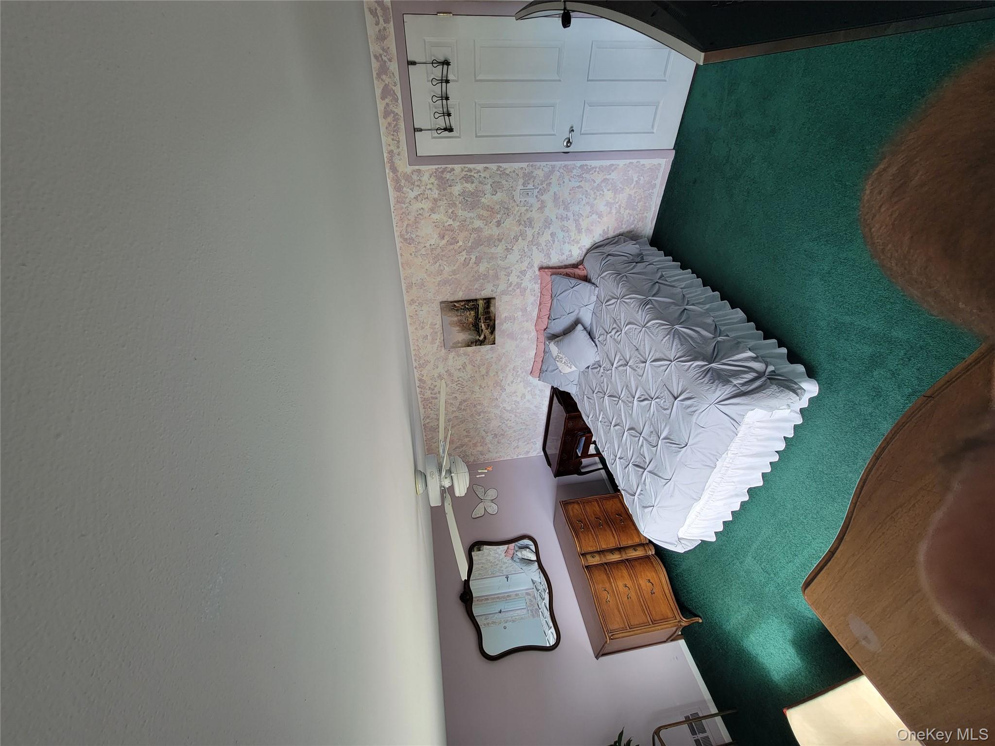 #14 photo, 7 Deville Drive, 롱 아일랜드 Selden , NY 11784