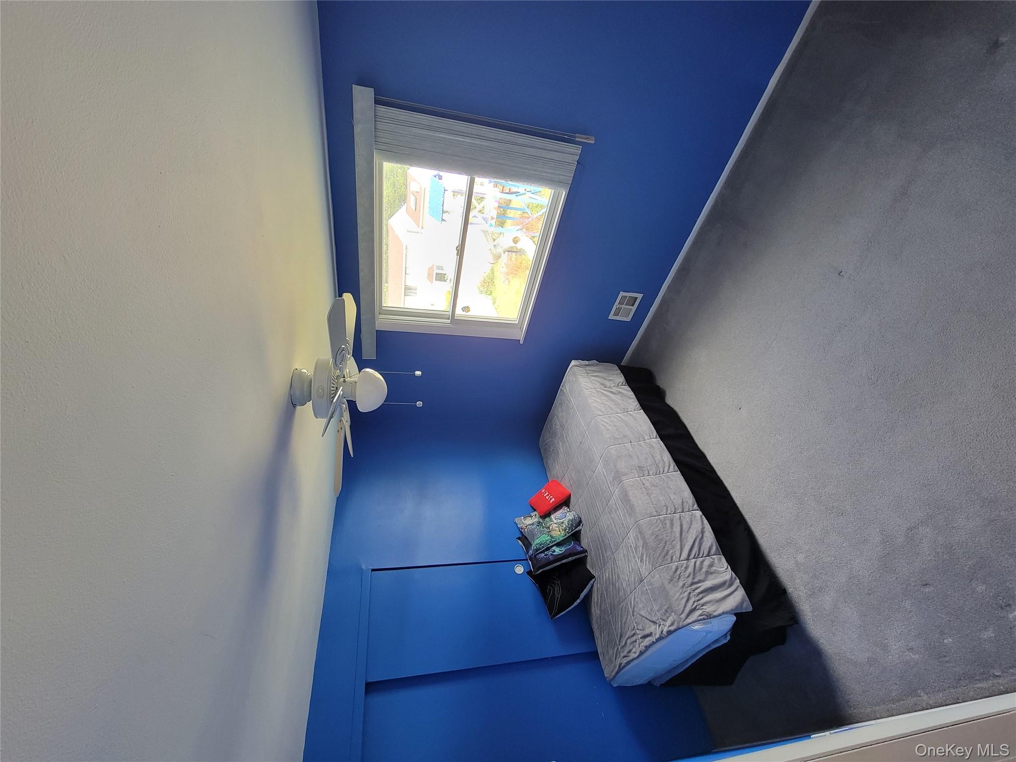 #16 photo, 7 Deville Drive, 롱 아일랜드 Selden , NY 11784