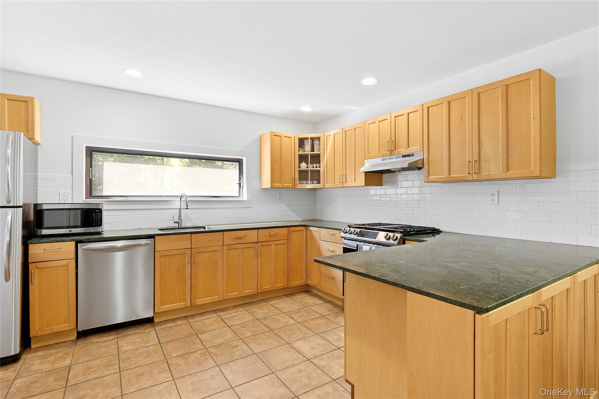 #3 photo, 98 Hands Creek Road, サフォーク郡 East Hampton , NY 11937