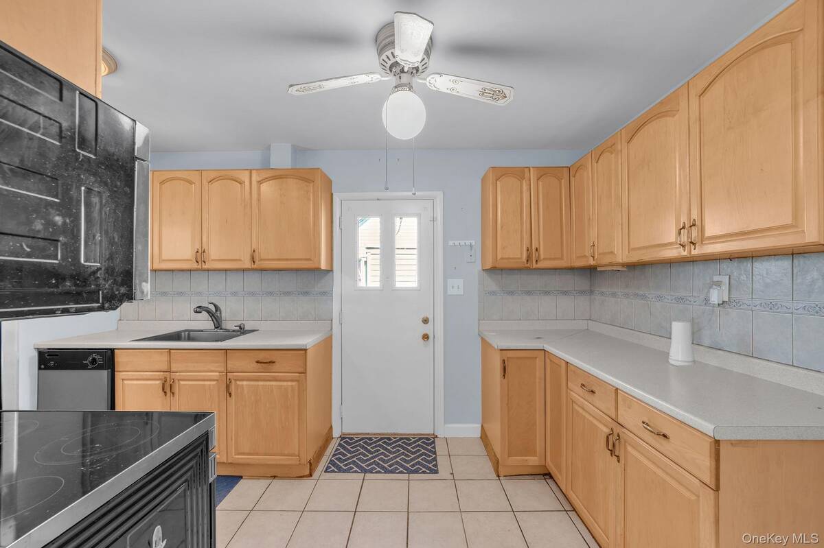 #12 photo, 55 Barbara Drive, East Meadow , NY 11554