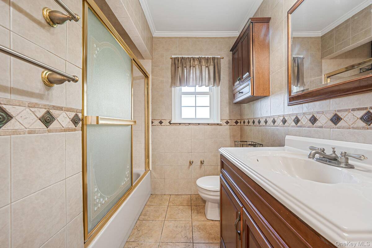 #17 photo, 55 Barbara Drive, East Meadow , NY 11554