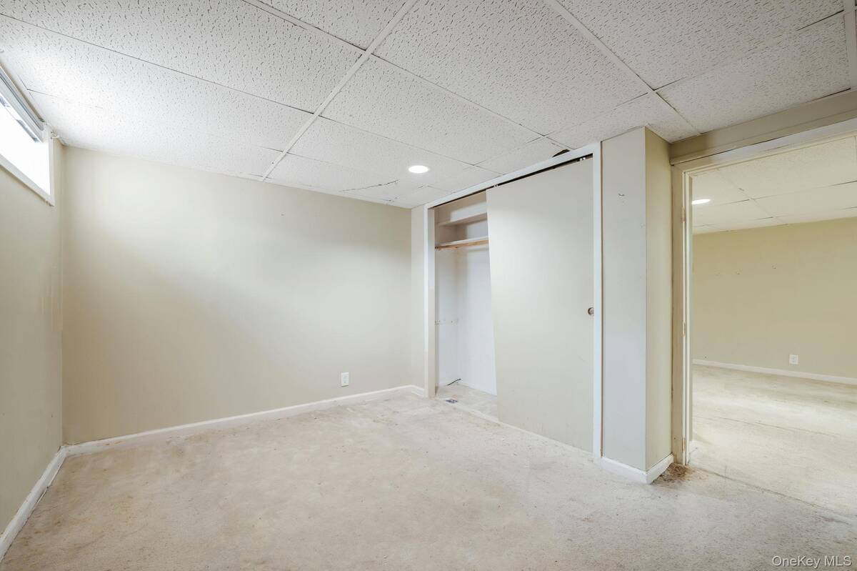 #25 photo, 55 Barbara Drive, East Meadow , NY 11554