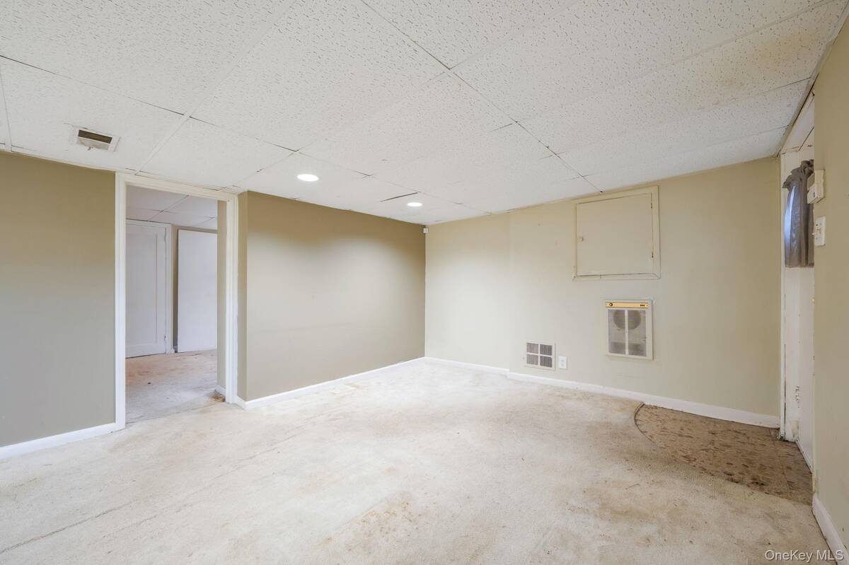 #26 photo, 55 Barbara Drive, East Meadow , NY 11554