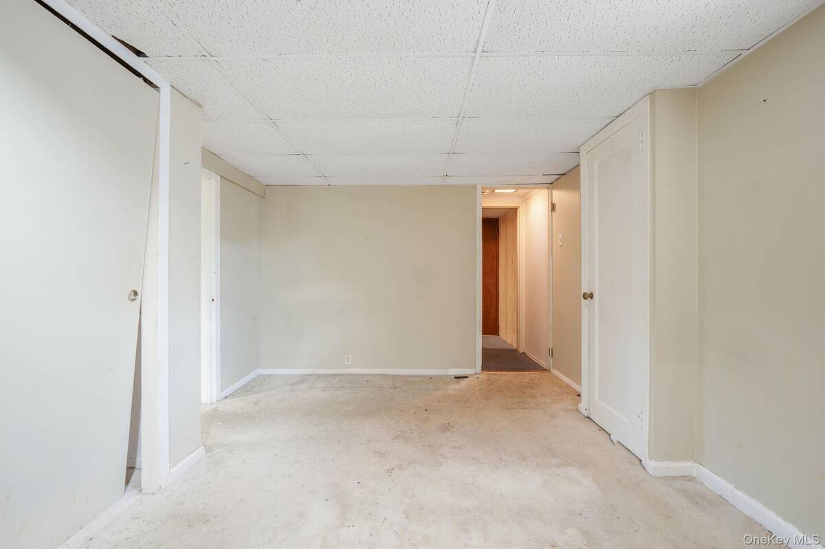 #29 photo, 55 Barbara Drive, East Meadow , NY 11554