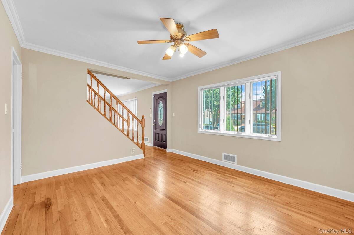 #7 photo, 55 Barbara Drive, East Meadow , NY 11554