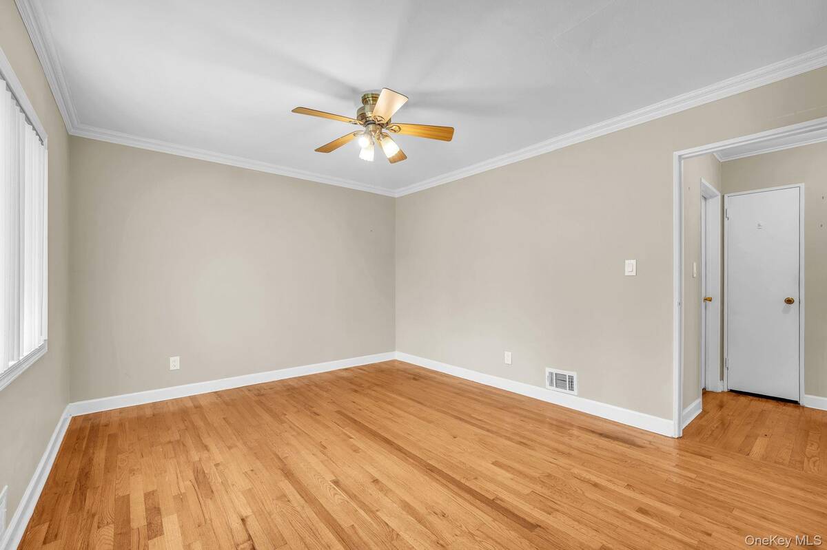 #9 photo, 55 Barbara Drive, East Meadow , NY 11554