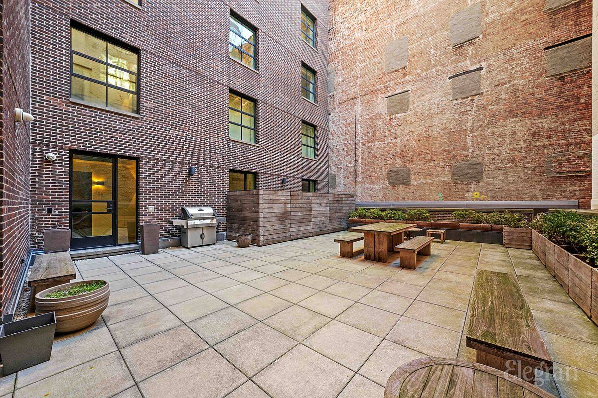 #11 photo, 456 W 19th Street, Chelsea , NY 10011