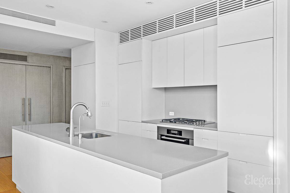 #5 photo, 456 W 19th Street, Chelsea , NY 10011