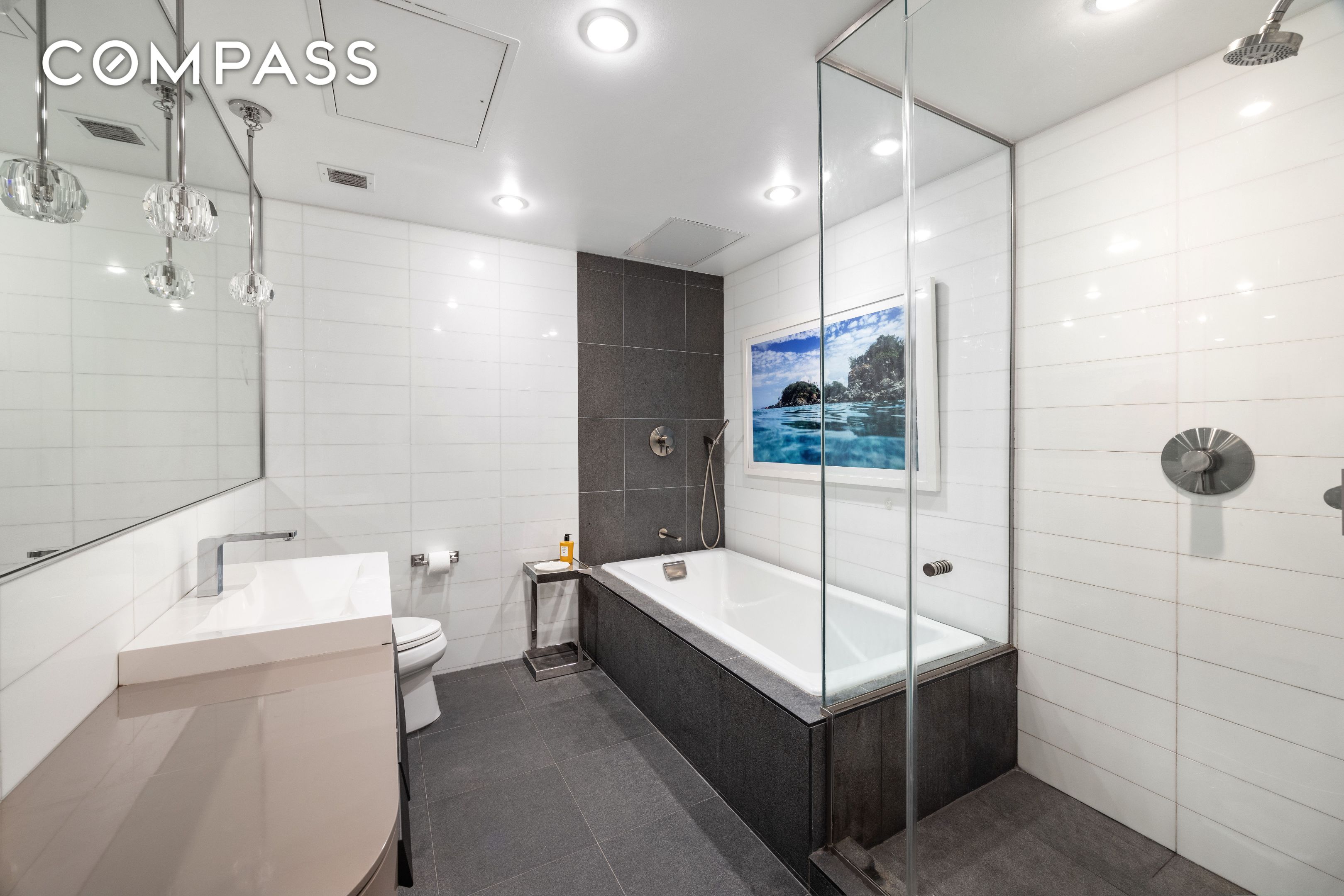 #7 photo, New York City, TriBeCa , NY 10007