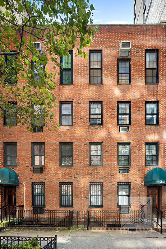 #10 photo, 312-314 E 50th Street, マンハッタン Turtle Bay , NY 10022