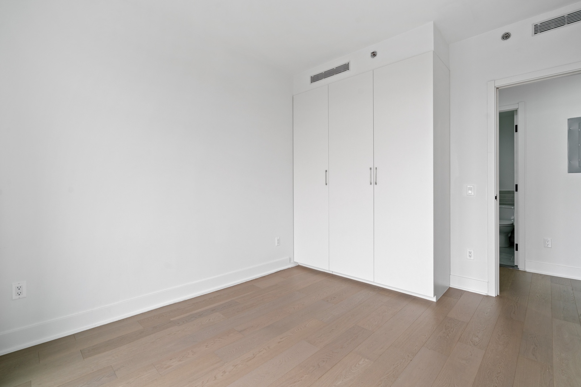 #2 photo, Sunnyside, Sunnyside , NY 11104