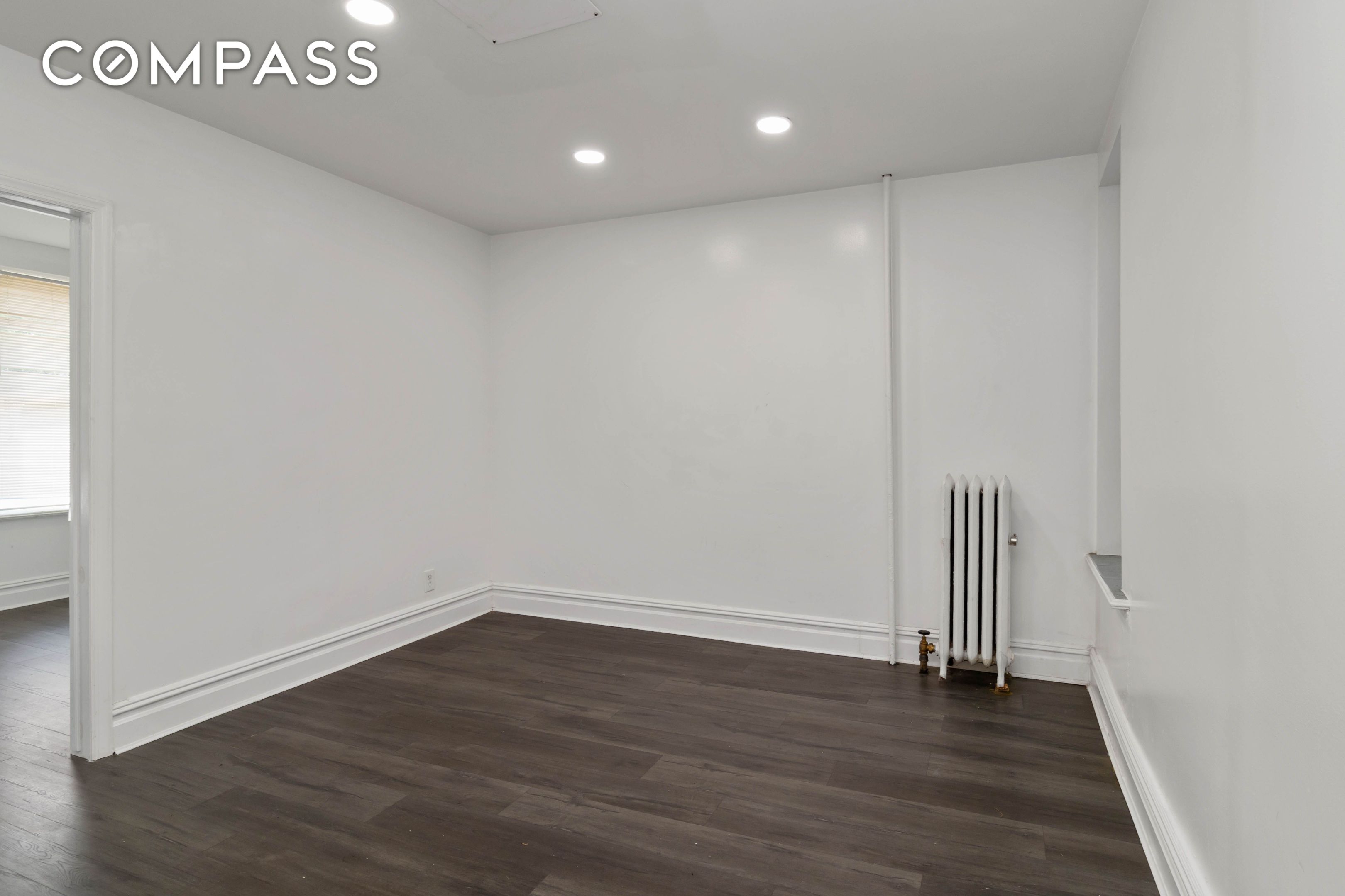 #4 photo, Astoria, Astoria , NY 11103