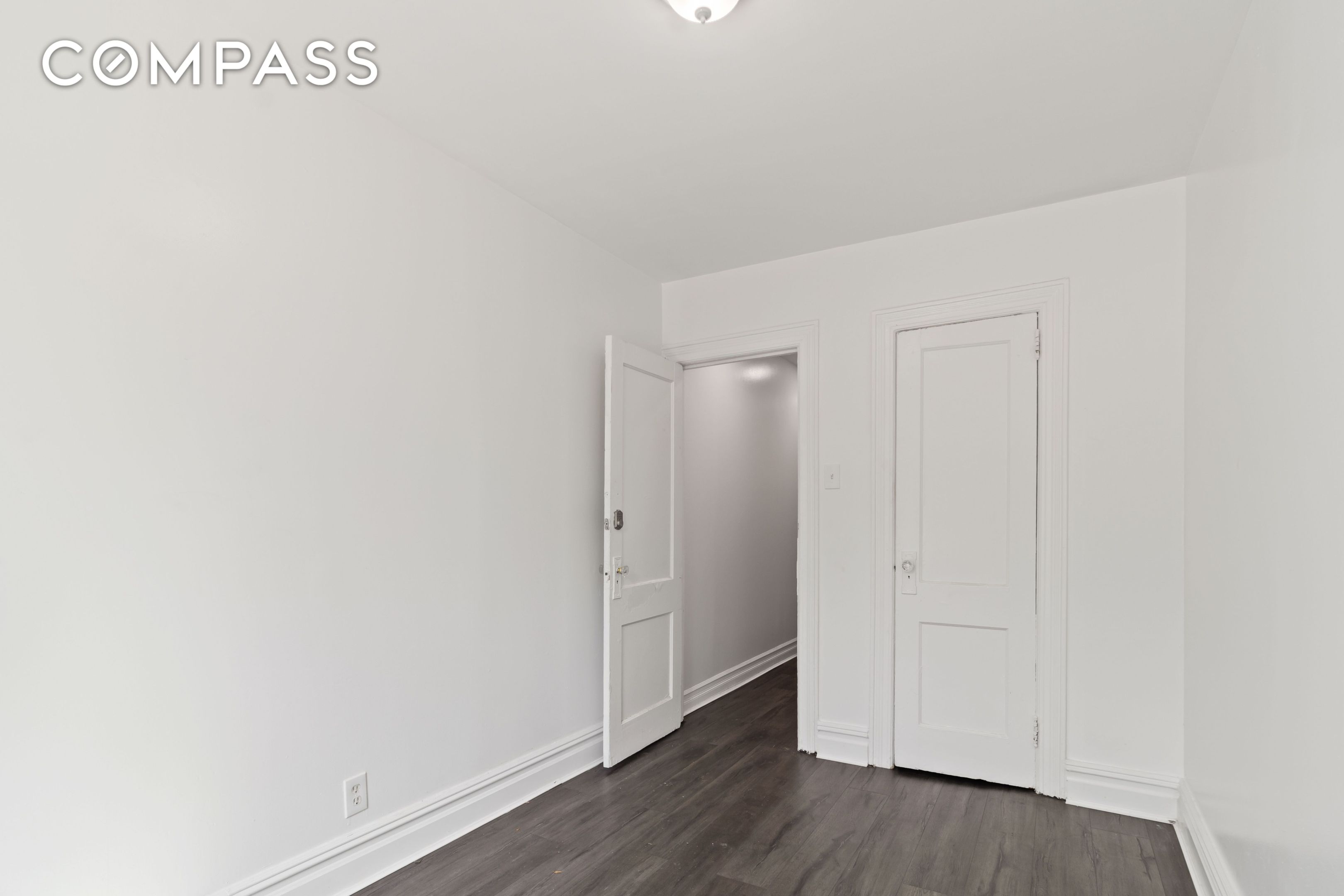 #5 photo, Astoria, Astoria , NY 11103