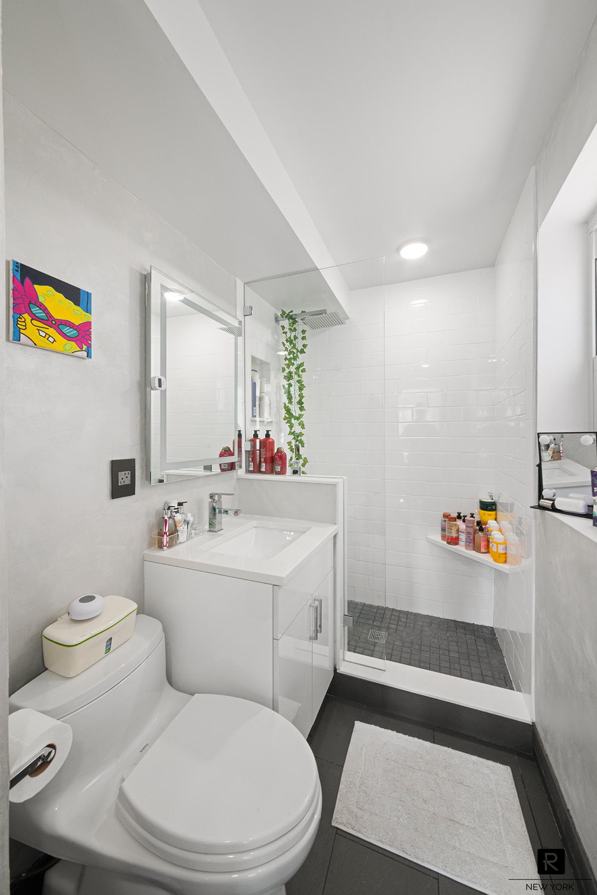 #16 photo, 240 E 55th Street, マンハッタン Turtle Bay , NY 10022