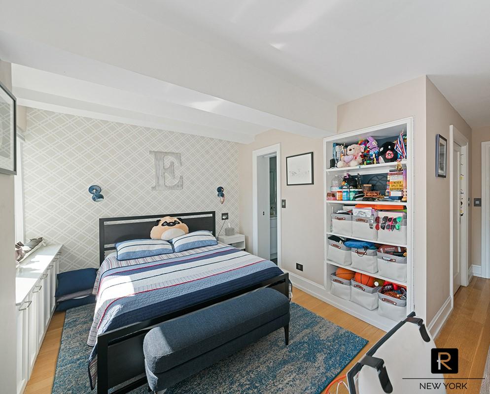 #17 photo, 240 E 55th Street, マンハッタン Turtle Bay , NY 10022