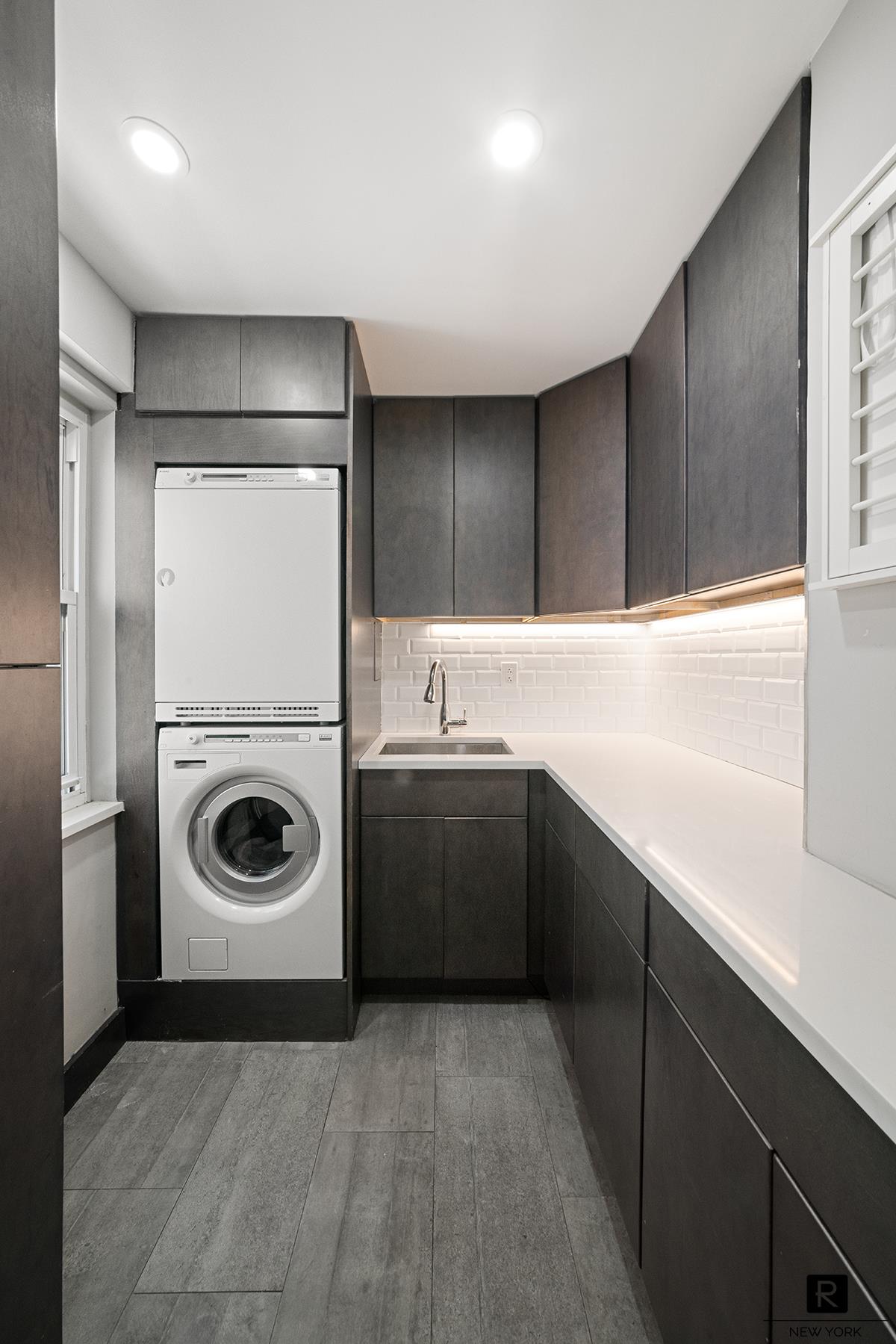 #19 photo, 240 E 55th Street, マンハッタン Turtle Bay , NY 10022